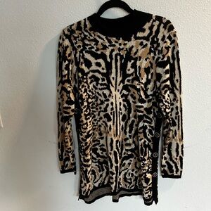 Chico’s Women’s Animal Print Long Sleeve Sweater Dress

Size 2 (12)